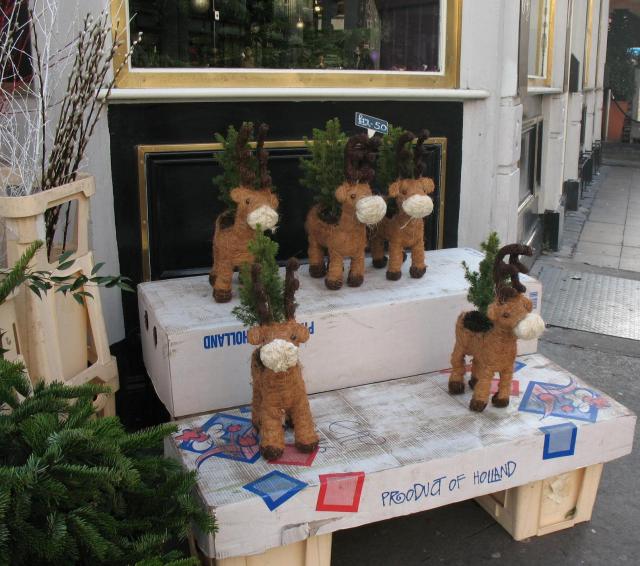 reindeer planters