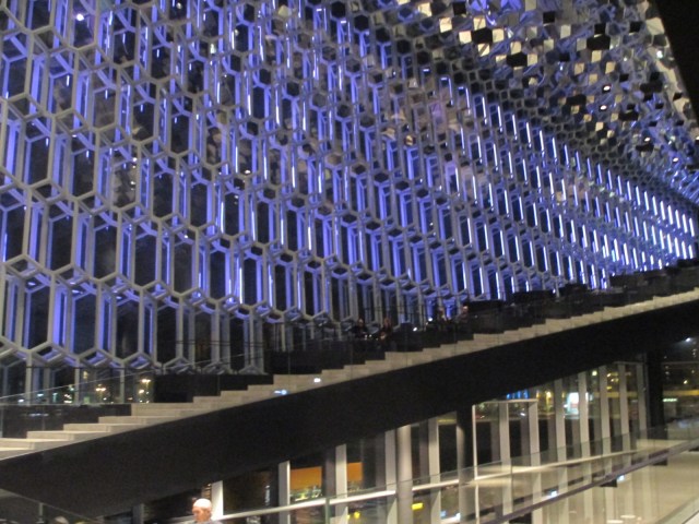 Harpa interior